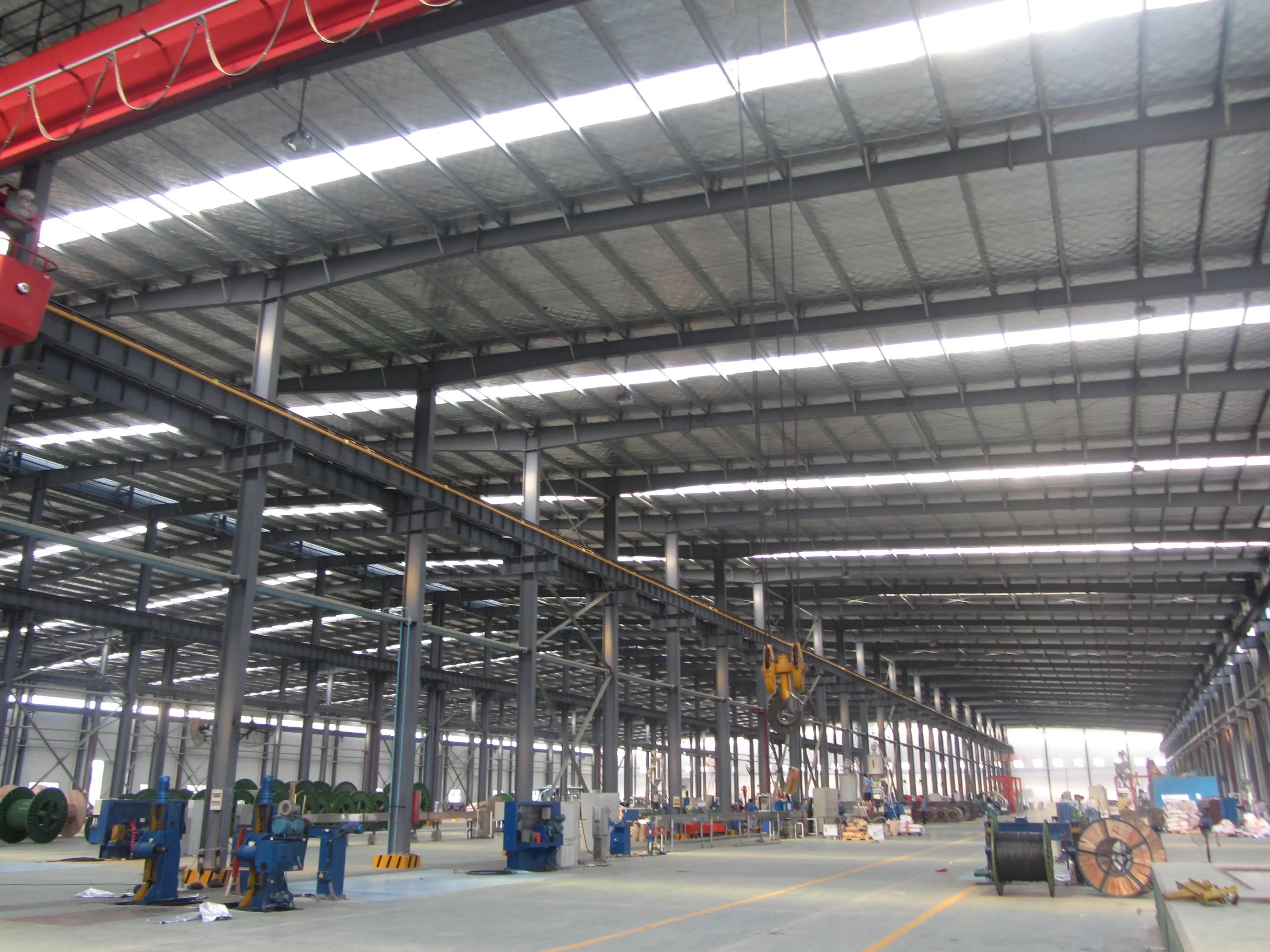 1716608158-1716608158-轻钢厂房